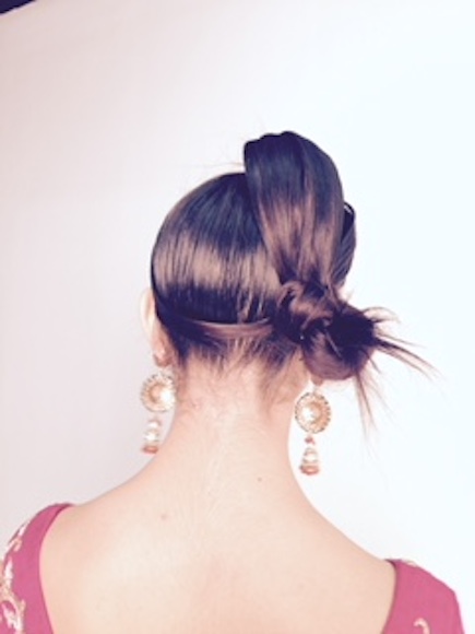 High ponytail Hairstyling by Dennis from VCI Artists